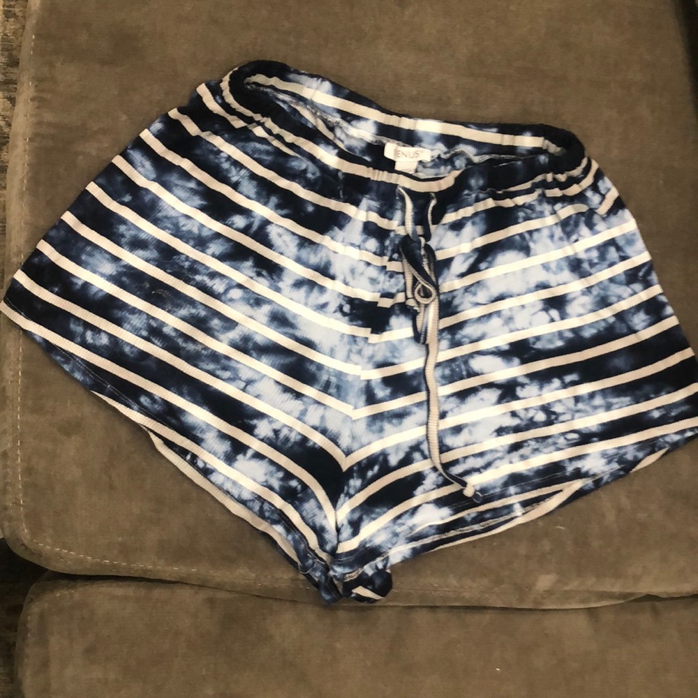 Venus , tie dye set